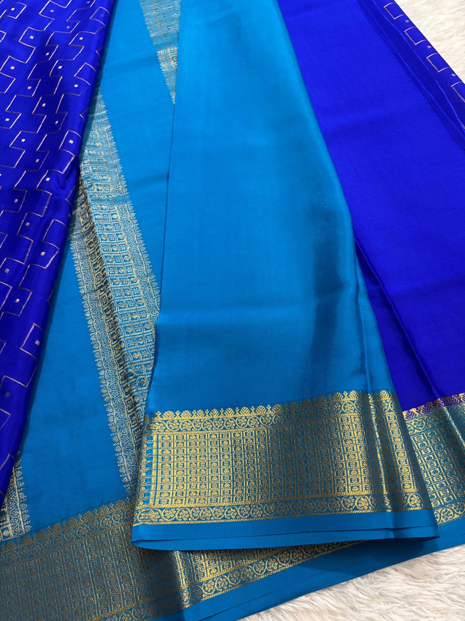 MDH504 - Royal Blue with Ananda Blue - Image 5