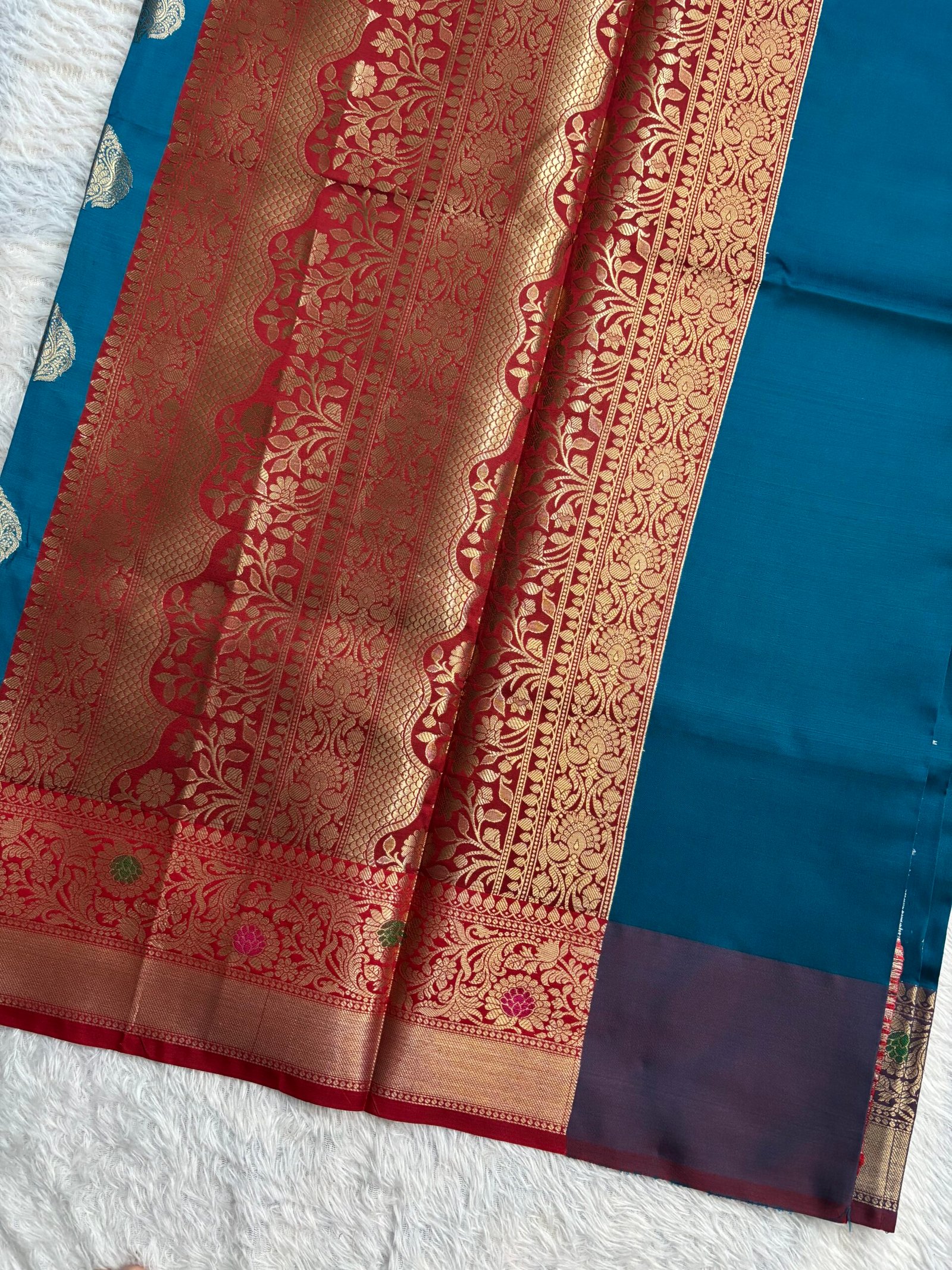 RCJ4502 - Peacock Blue with Red - Image 3