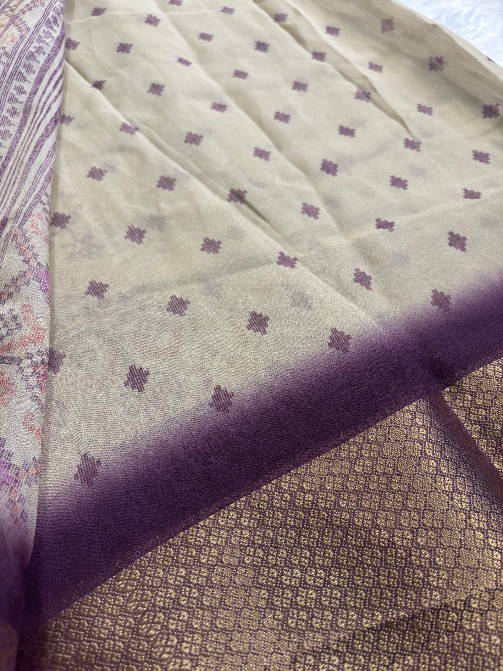 SDD2505 - Off White with Purple - Image 4