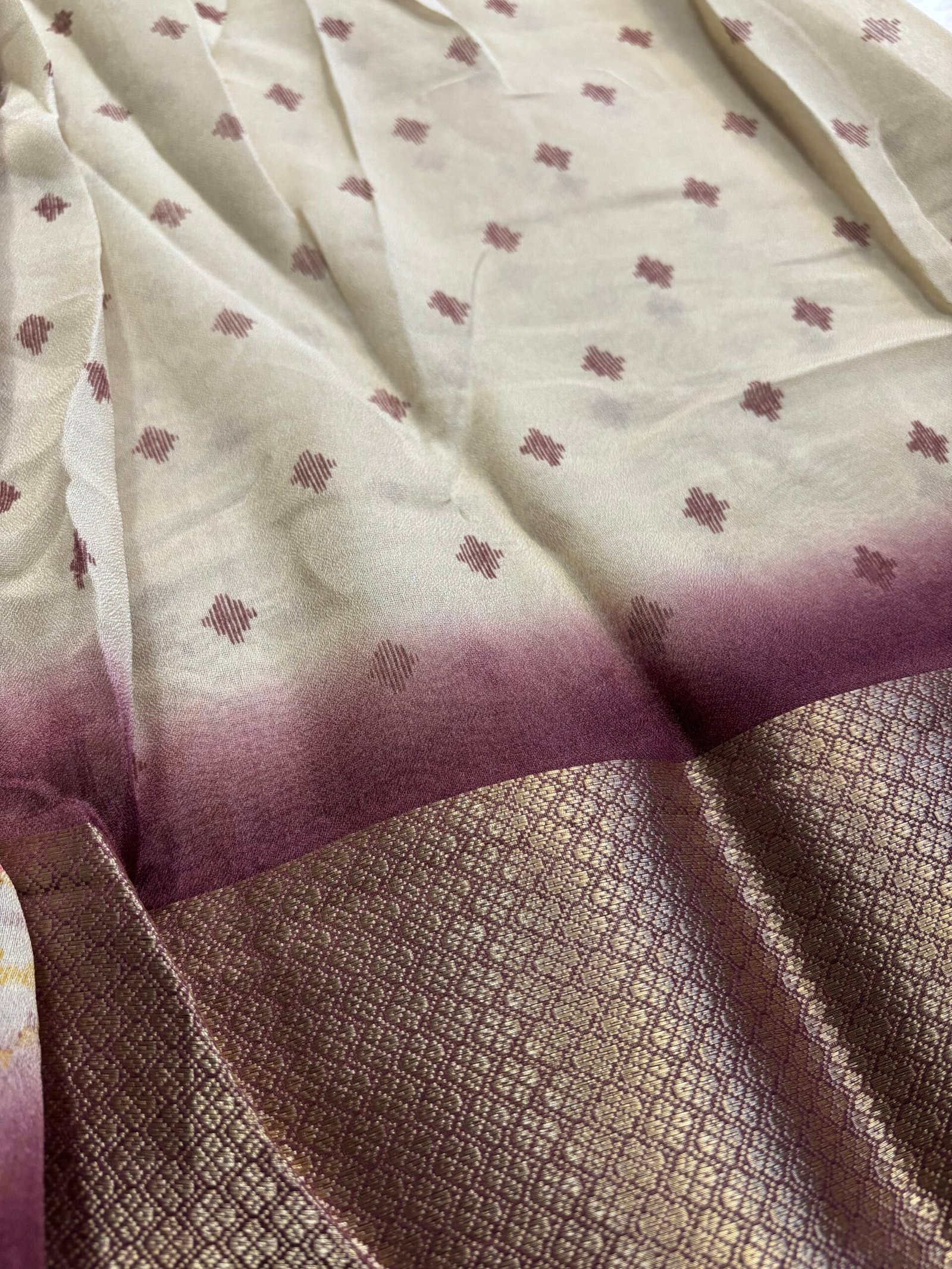 SDD2507 - Off White with Light Brown - Image 4