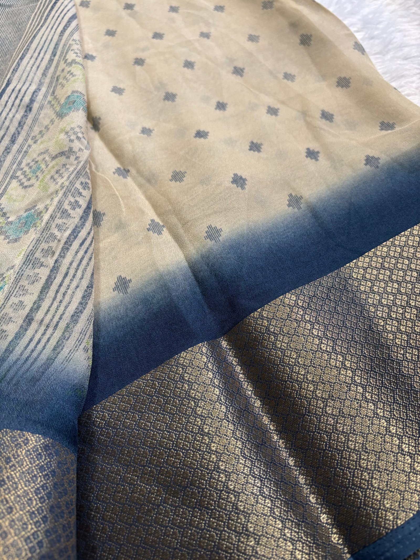 SDD2508 - Off White with Navy Blue - Image 4