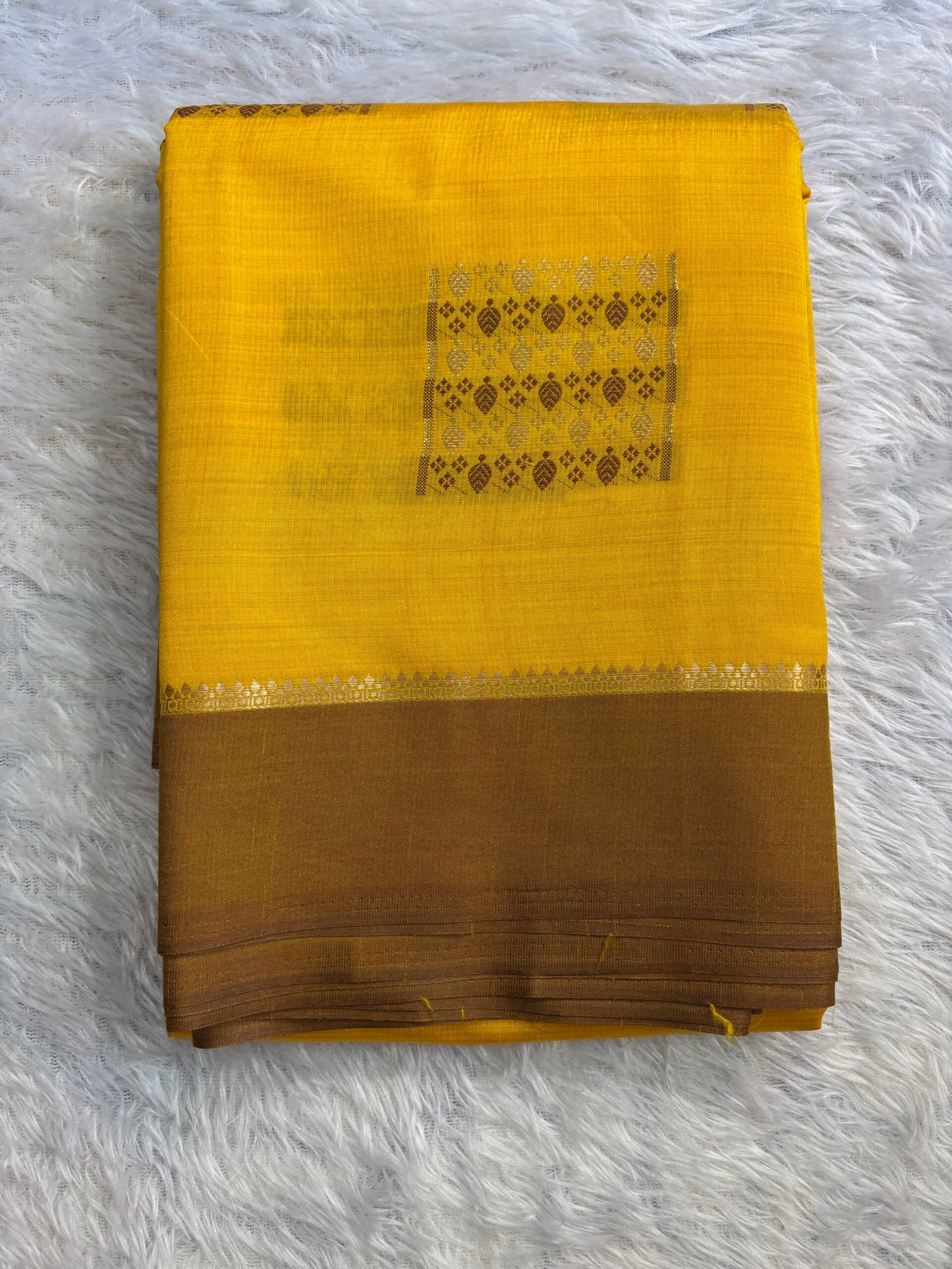 SDD7513 - Yellow with Mustard