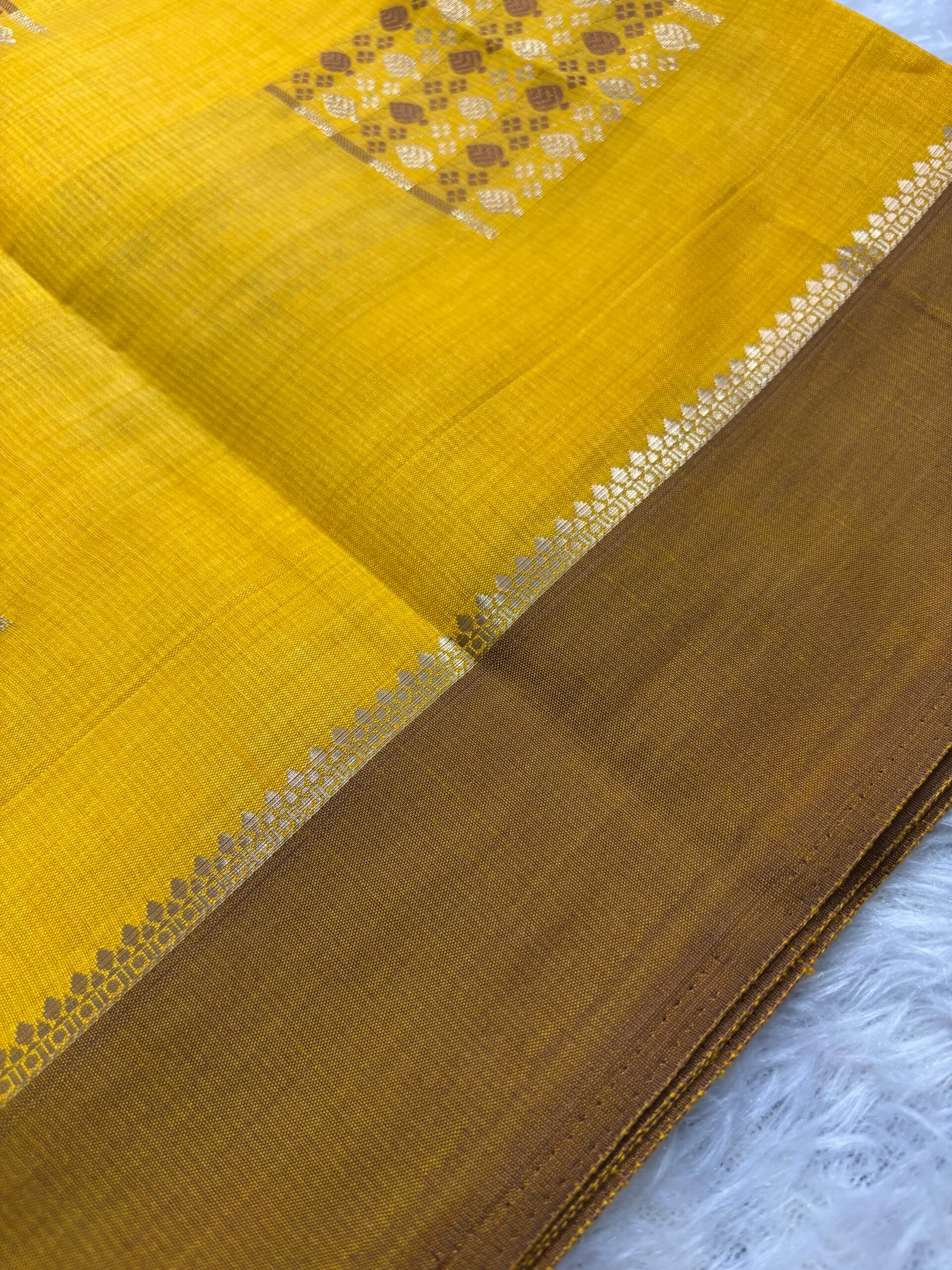 SDD7513 - Yellow with Mustard - Image 2