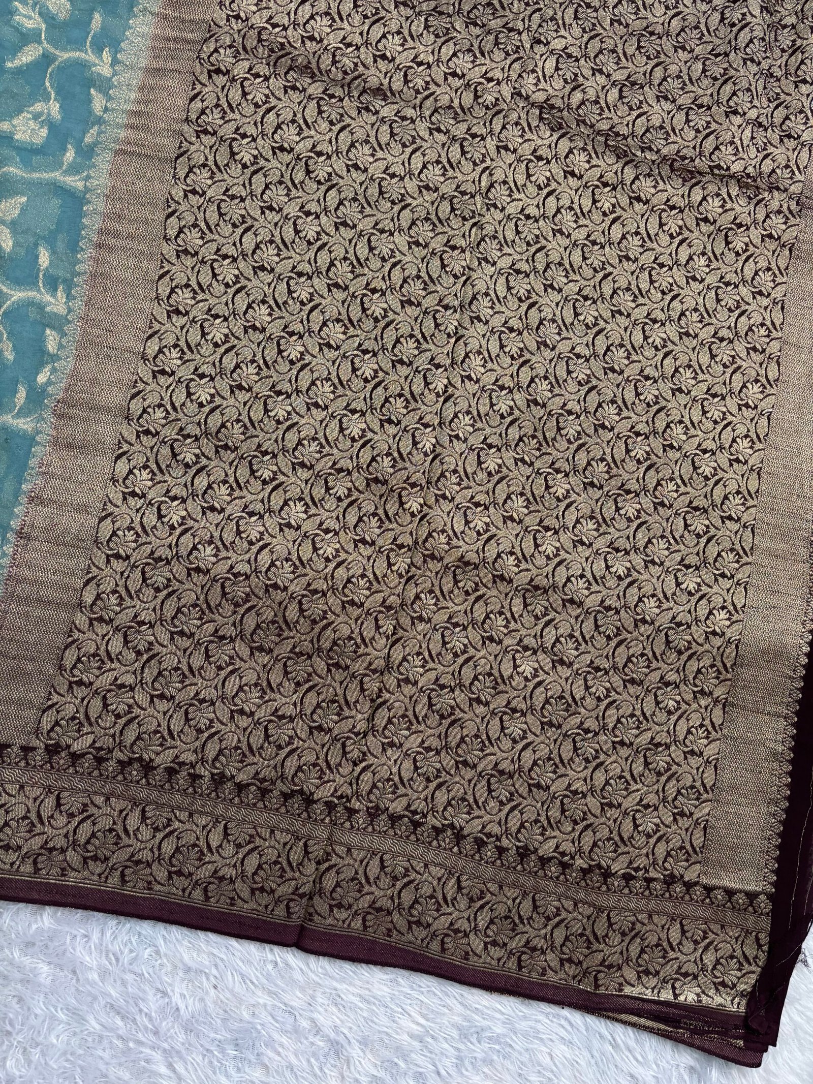 RCI010 - Pale Turquoise with Brown - Image 3