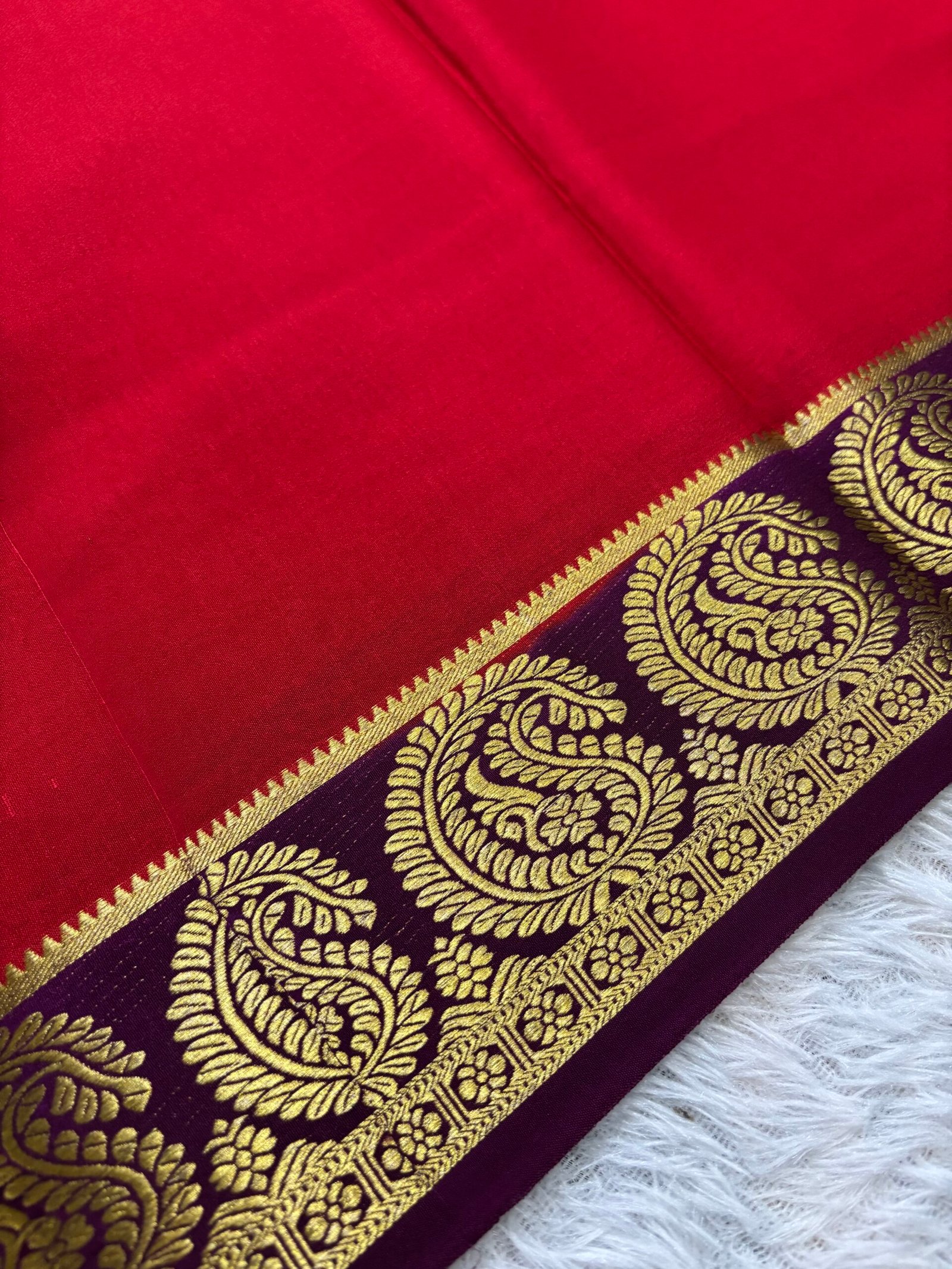 MDD536 - Red with Megenta - Image 2