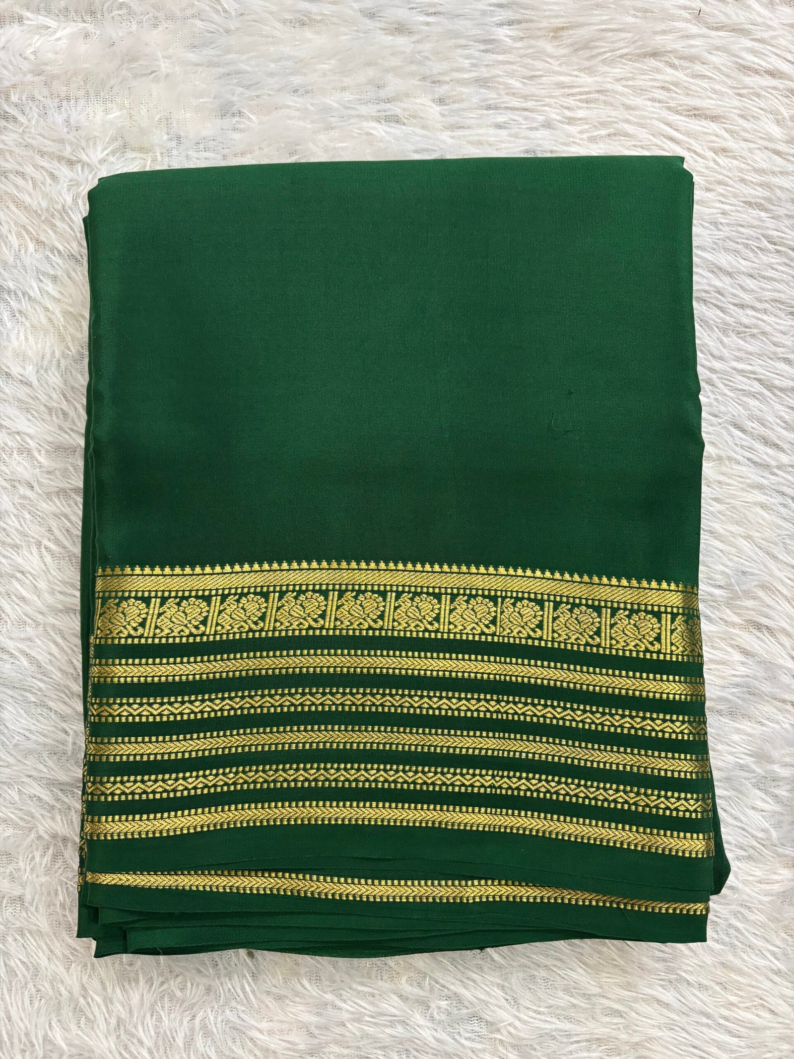 MDD532 - Bottle Green