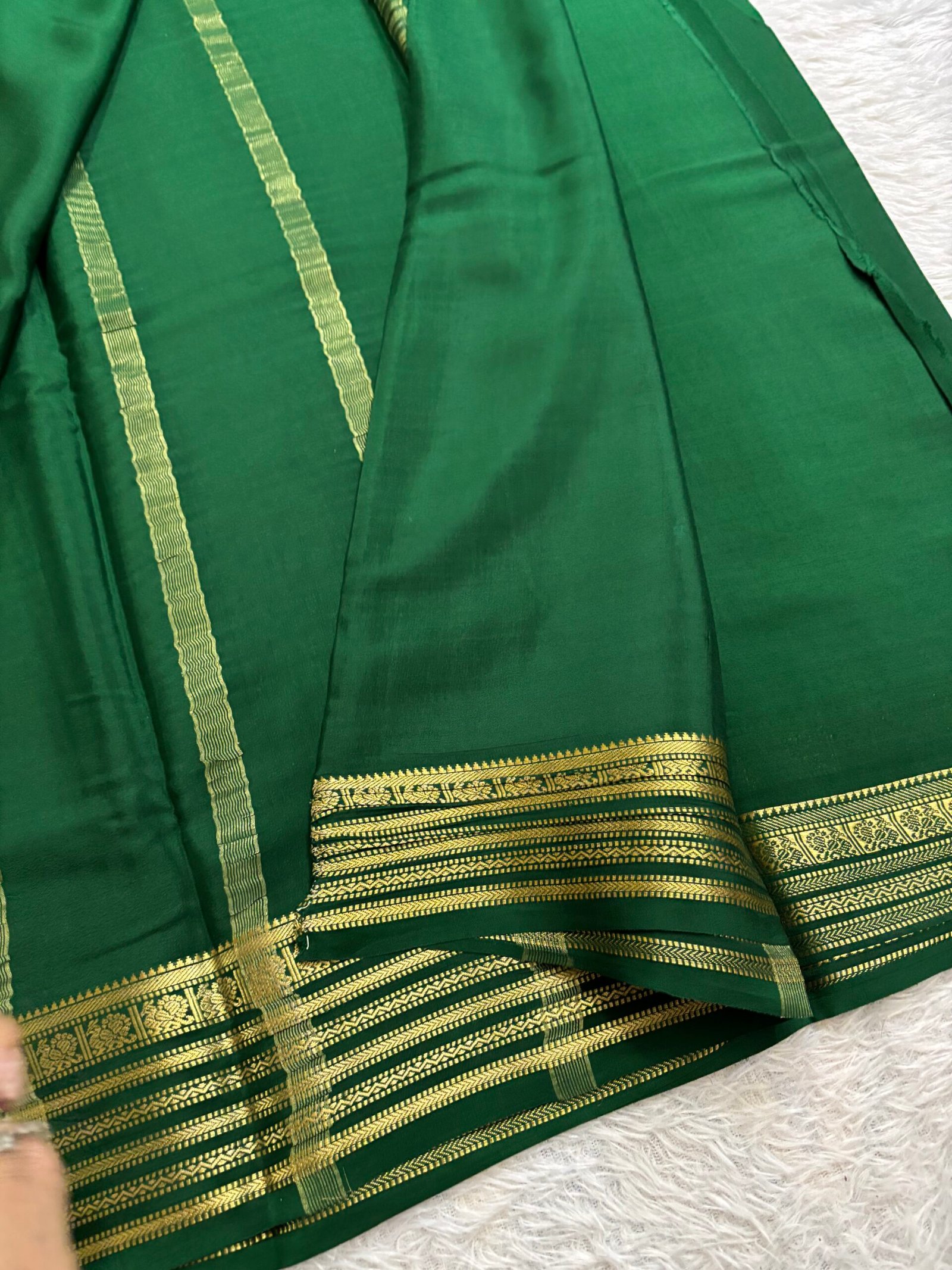 MDD532 - Bottle Green - Image 4