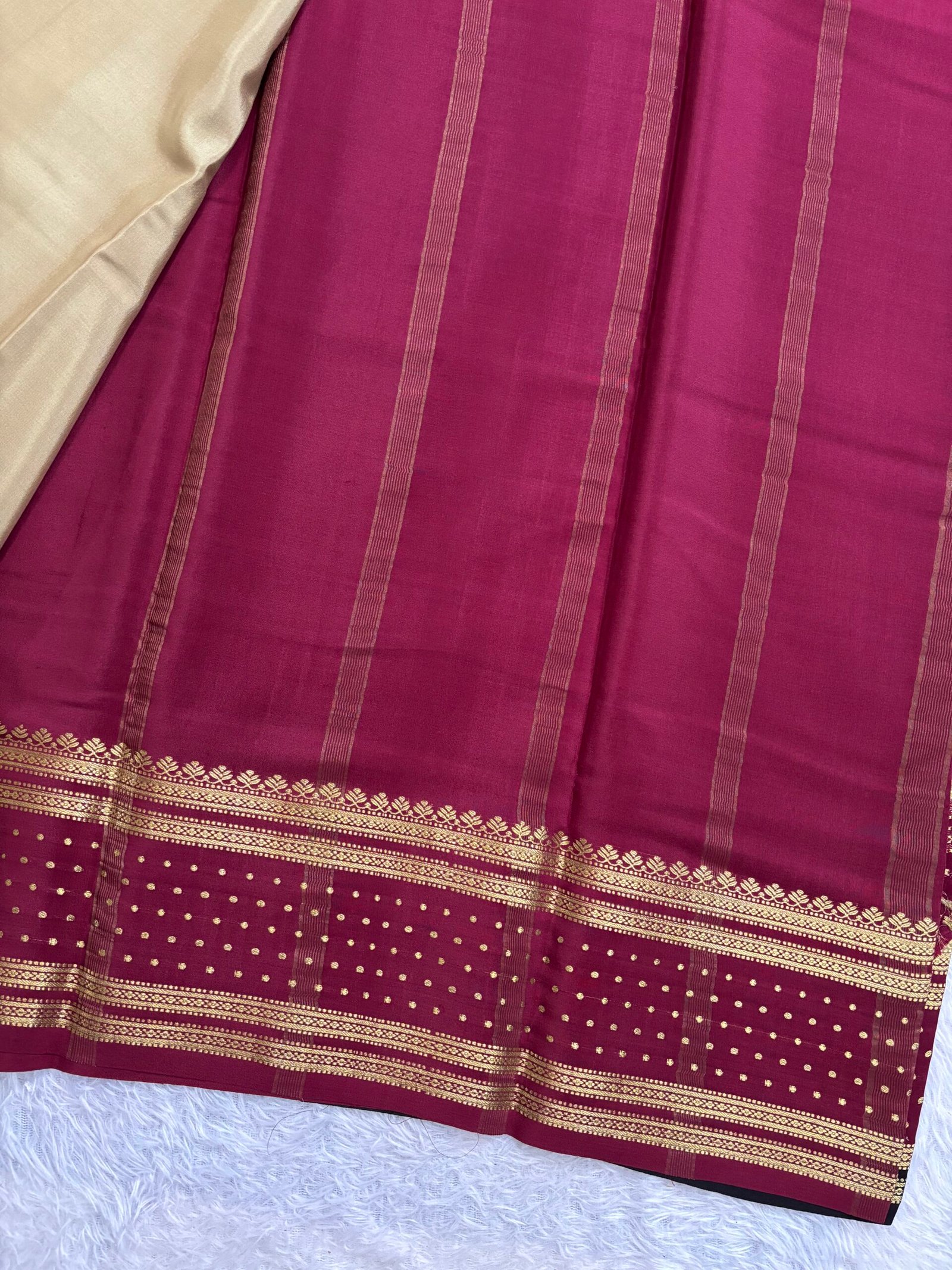 MDD515 - Khaki , Maroon and Black - Image 3