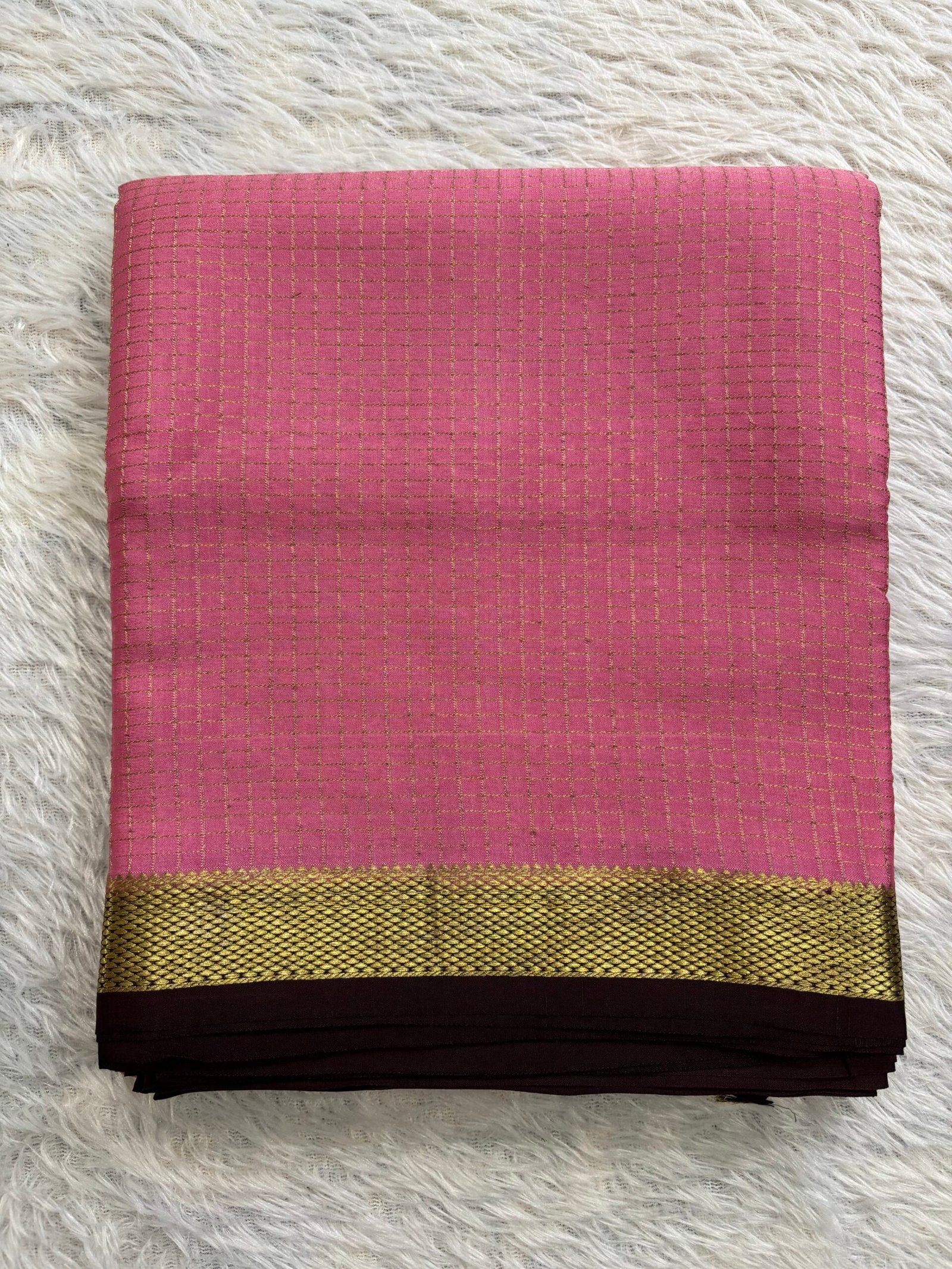 MDC428 - Salmon Pink with Brown