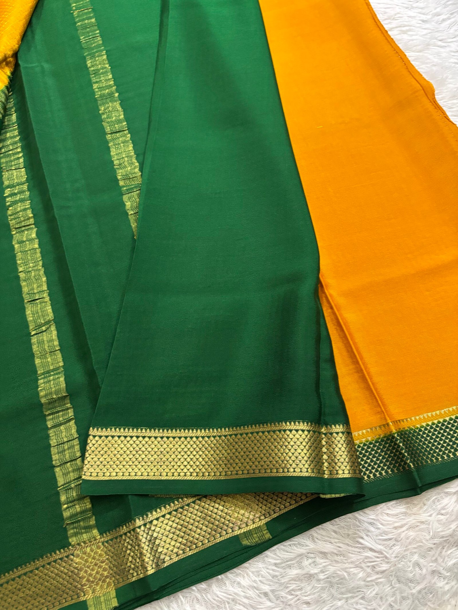 MDC426 - Mango Yellow with Green - Image 4