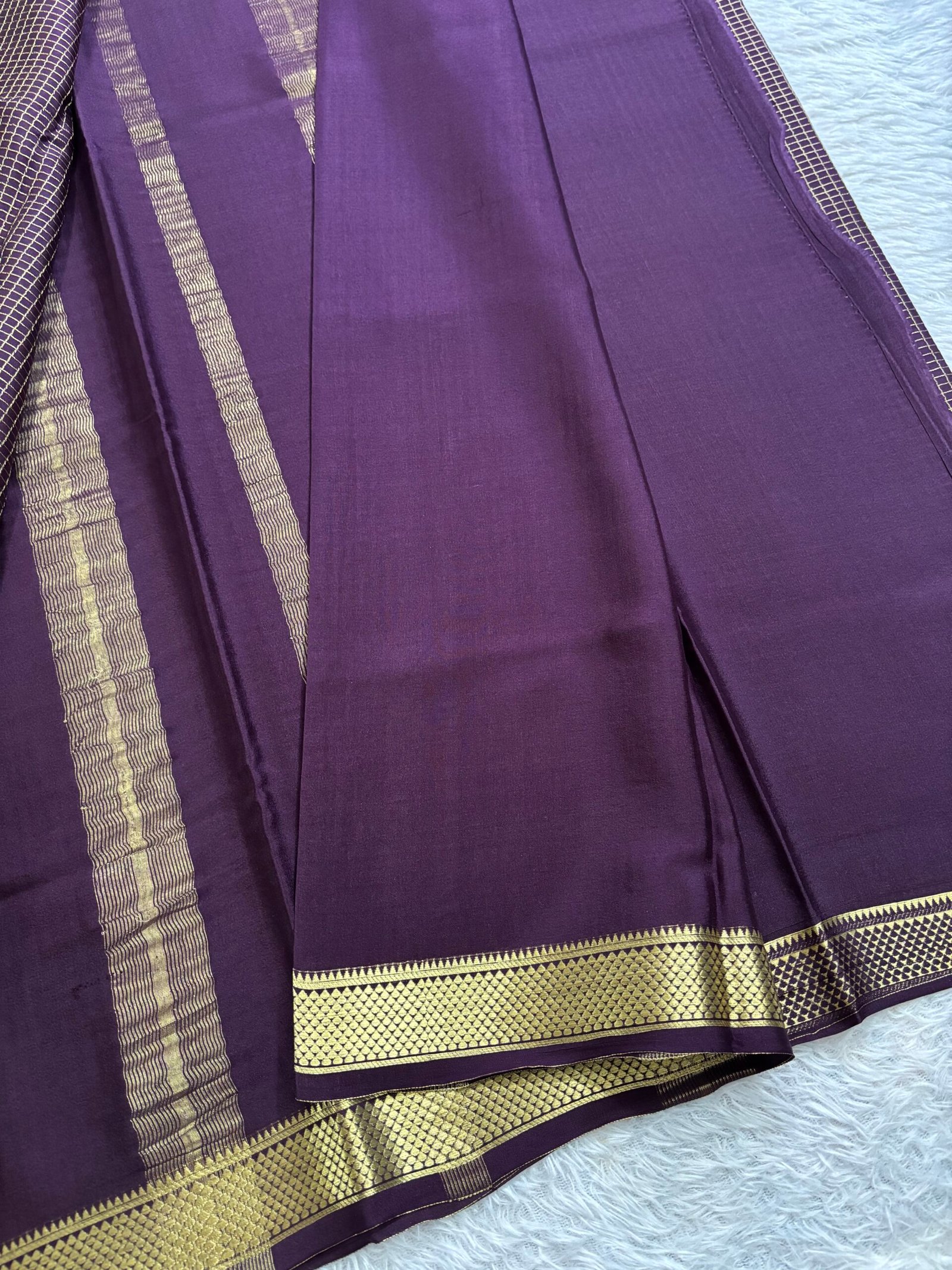 MDH825 - Wine - Image 4