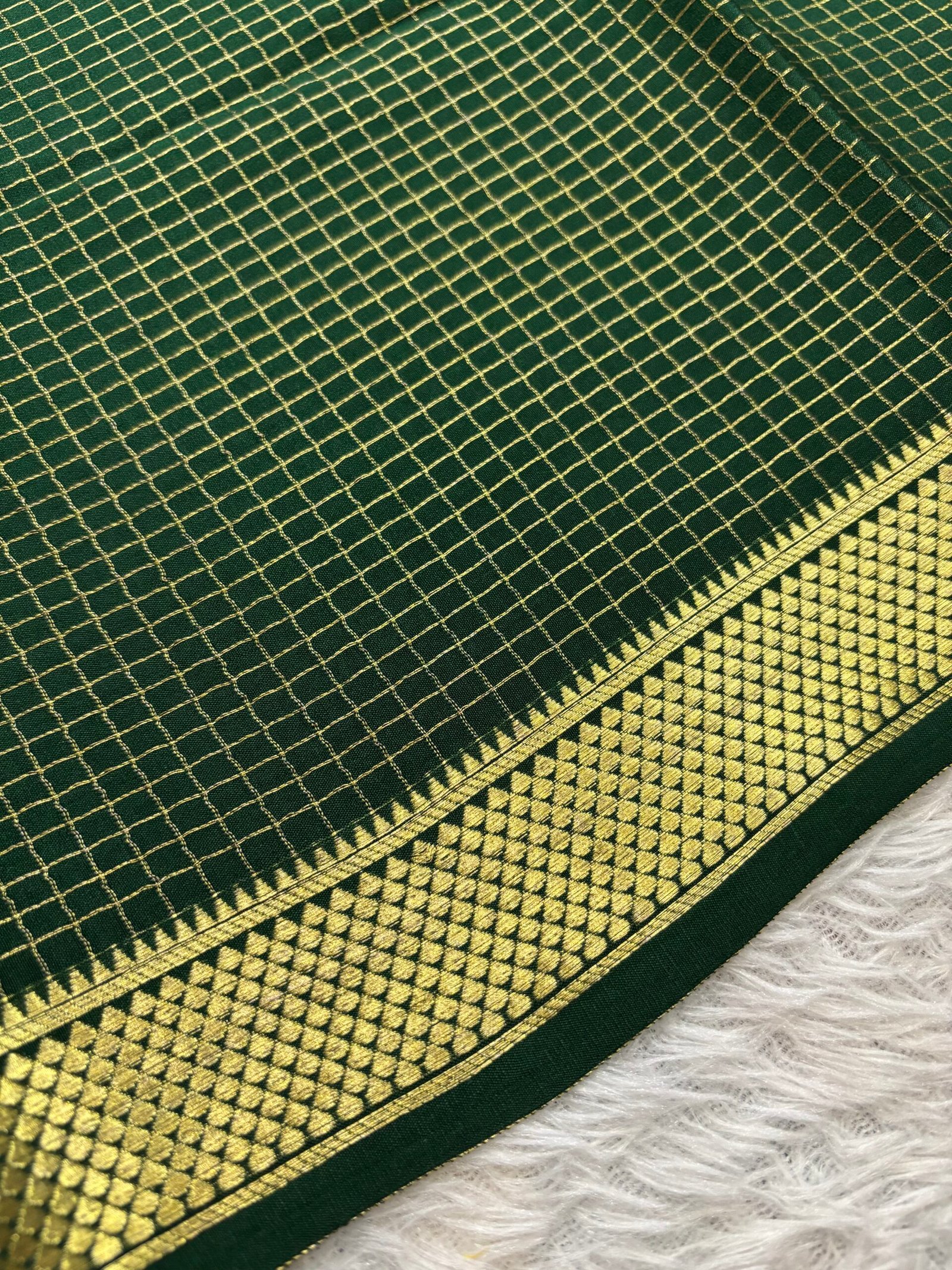 MDH824 - Bottle Green - Image 2