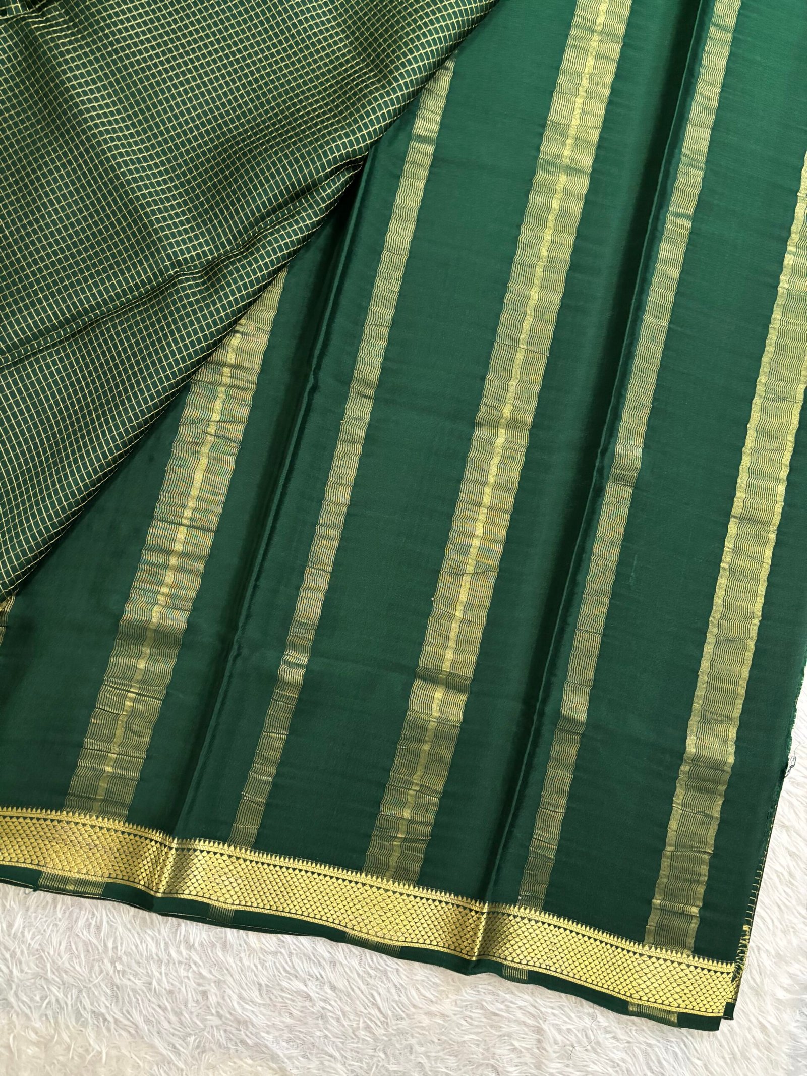 MDH824 - Bottle Green - Image 3