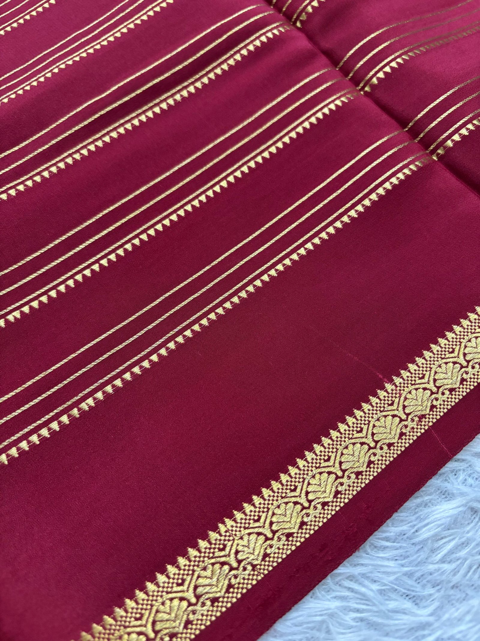 MDD942 - Maroon - Image 2