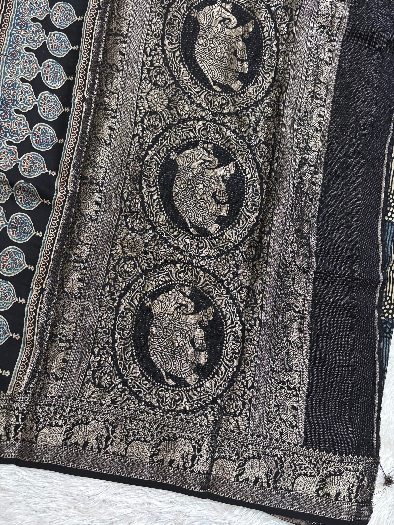 YKA7502 - Black, Maroon, Beige and Blue - Image 3